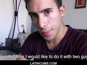 Latincums.com - twink latin boy & three strangers from app have orgy for cash