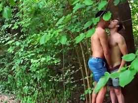 (jun) stumble upon a horny (leonel) in the woods fucks him instead - reality dudes