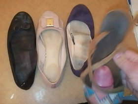 Masturbating with ballerina flats and cumming into sandal